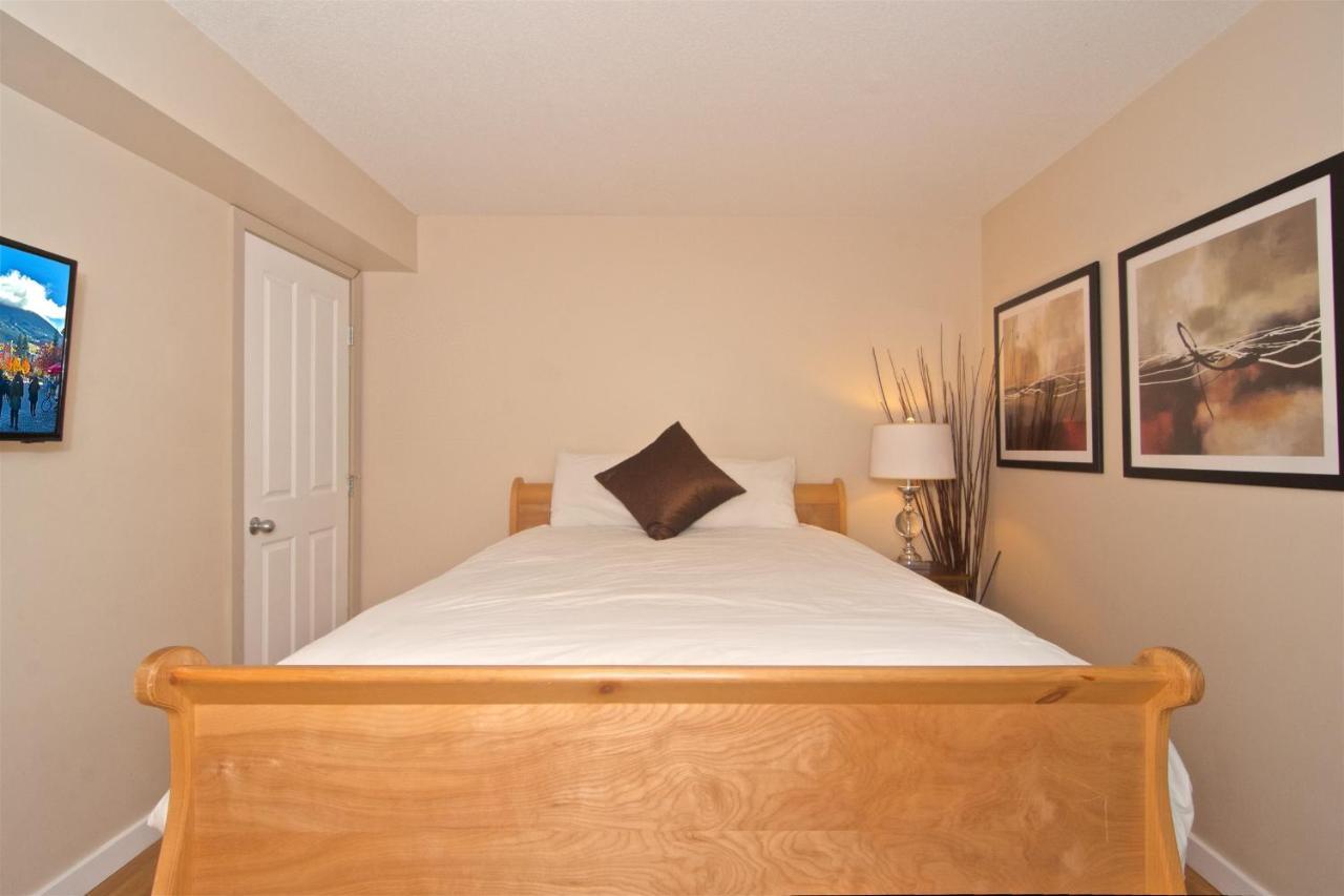 Whistler Blackcomb Vacation Rentals - Village North Bilik gambar