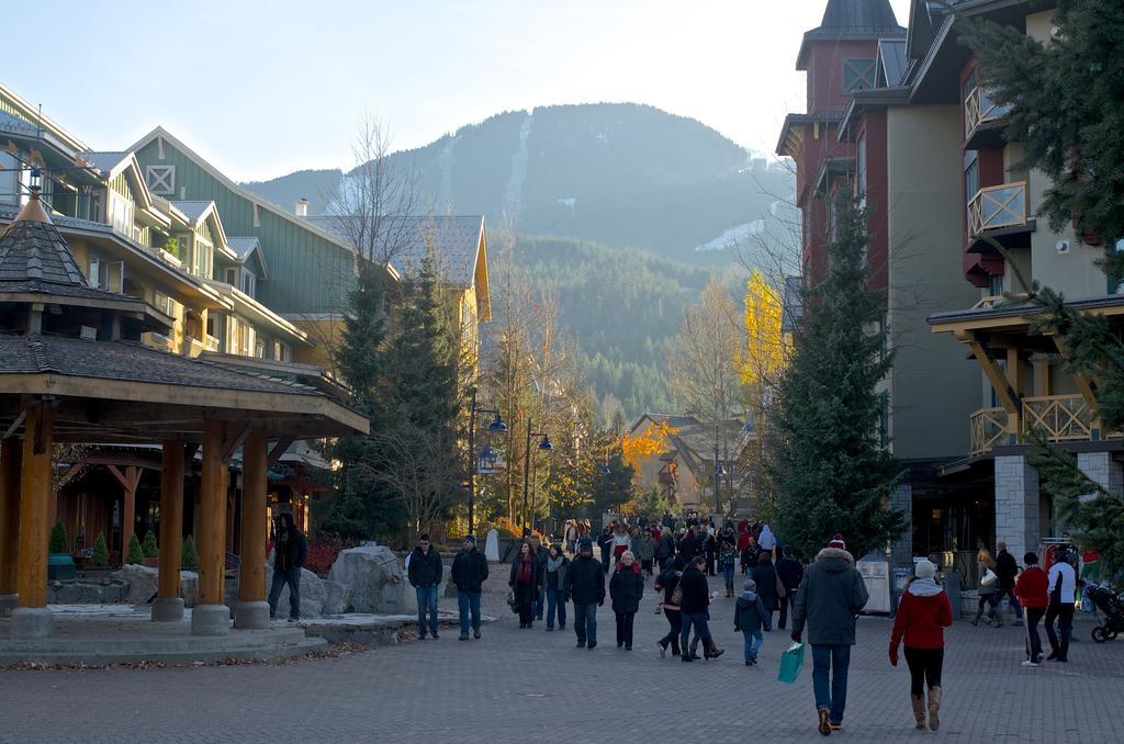 Whistler Blackcomb Vacation Rentals - Village North Luaran gambar