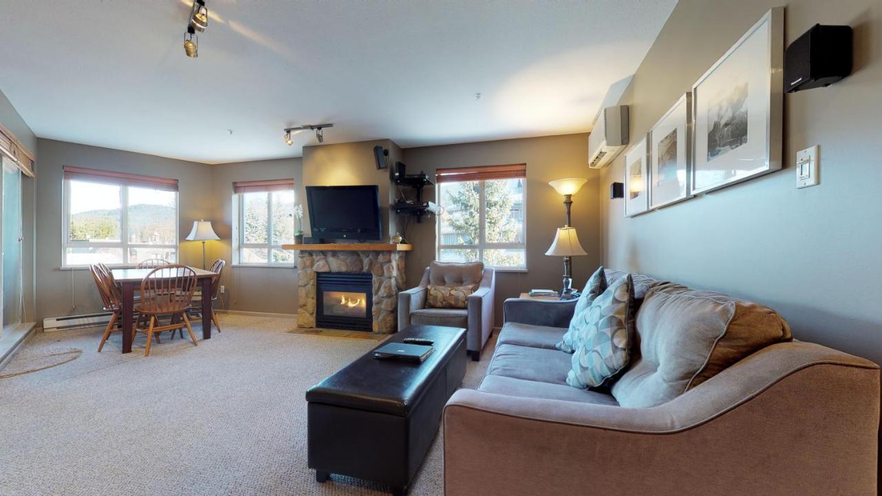 Whistler Blackcomb Vacation Rentals - Village North Luaran gambar