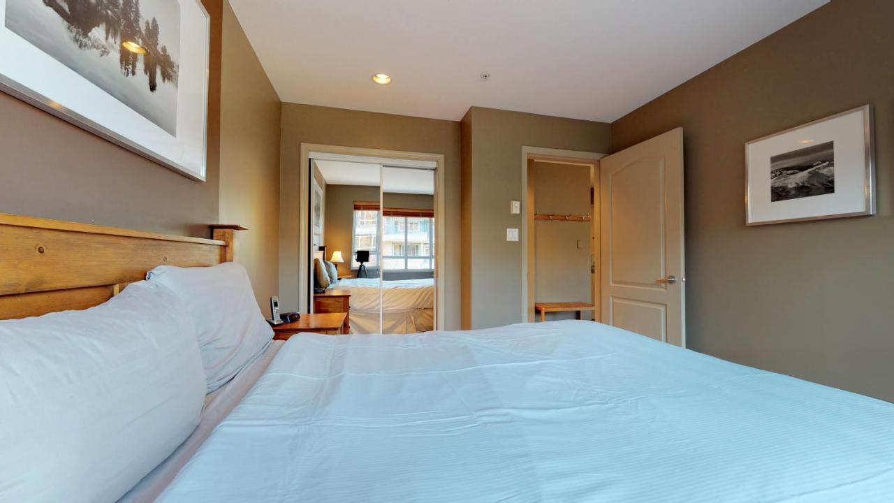 Whistler Blackcomb Vacation Rentals - Village North Luaran gambar
