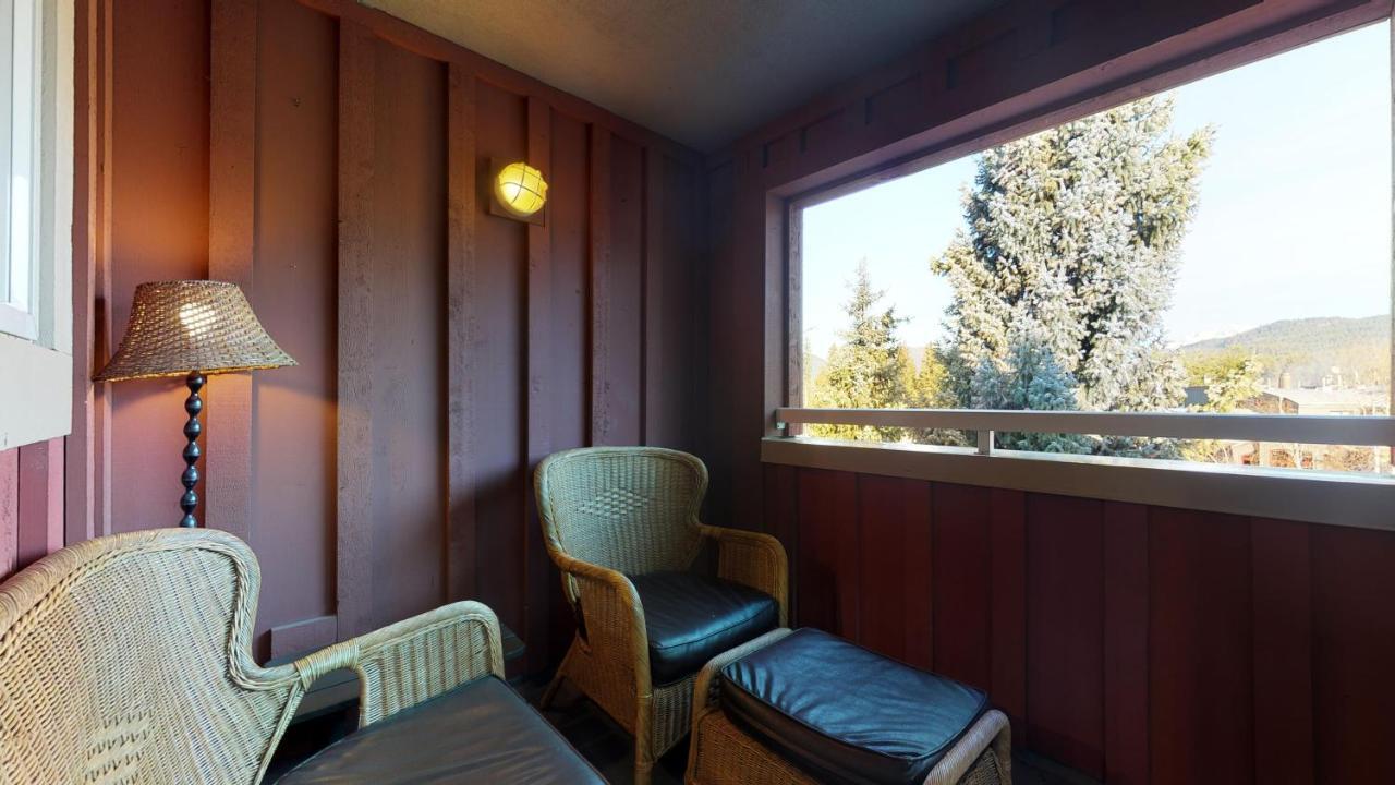 Whistler Blackcomb Vacation Rentals - Village North Luaran gambar